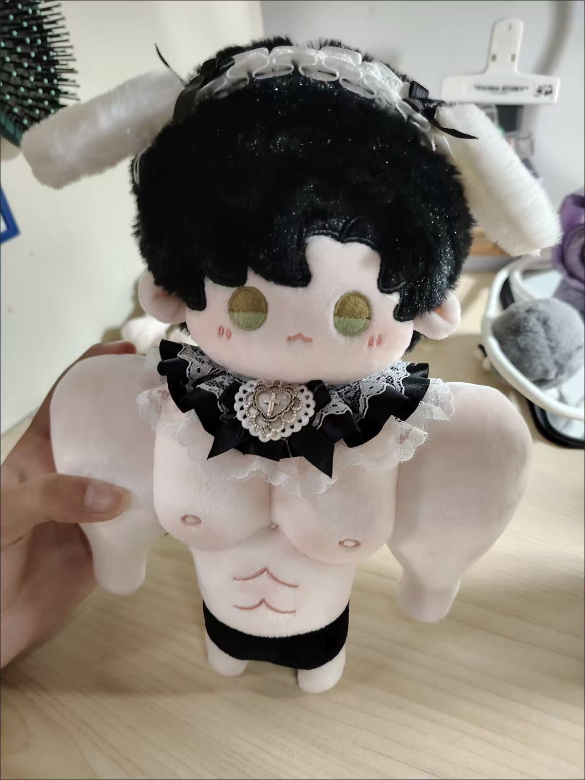 Love and Deepspace | Sylus Muscle Body Plush Doll 20CM (5Pcs) - Oriloot