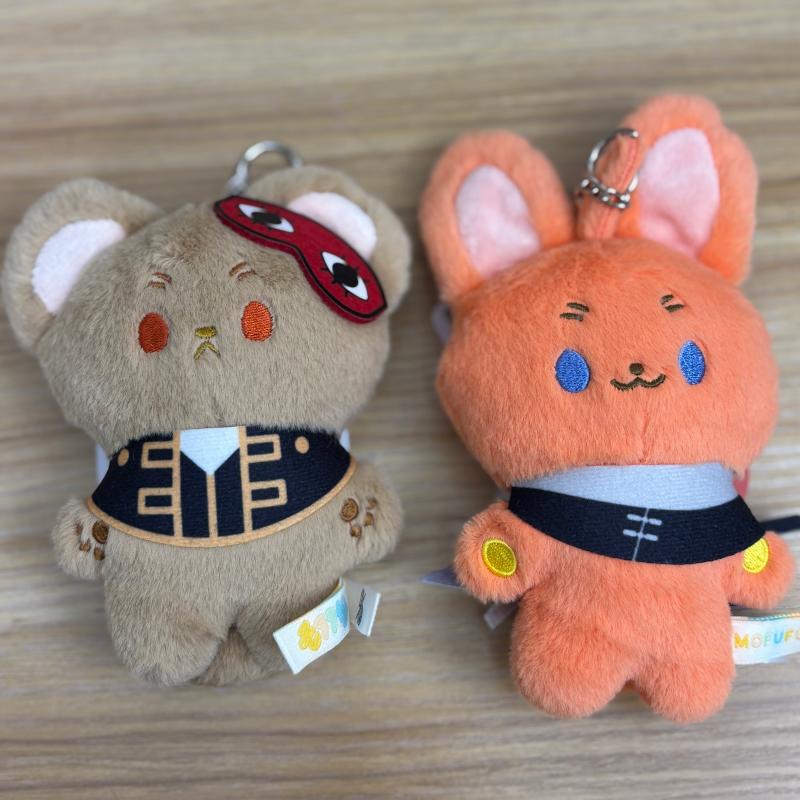 Adorable Gintama MOFUFUSA series plush mascot keychain. Soft, collectible anime charm featuring your favorite characters. Official merchandise.
