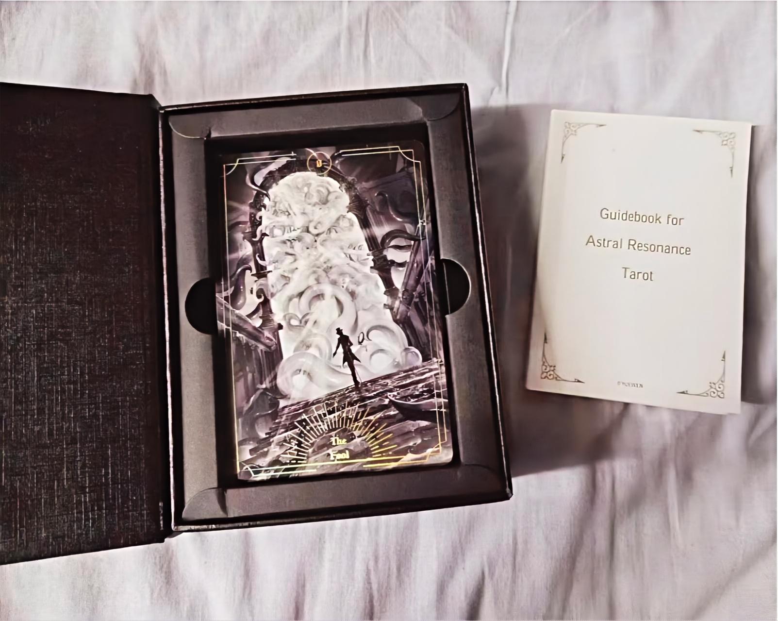 Official Lord of the Mysteries Star Echo Tarot Cards by YueWen. Premium collectible tarot deck featuring stunning fantasy artwork. Perfect for fans.