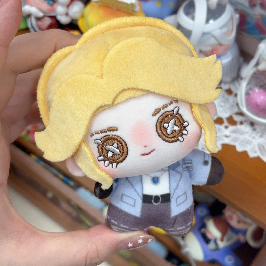 Identity V | Journalist Alice DeRoss Plush Mascot (3.94 in)