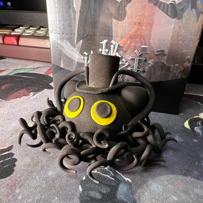 LOTM | Handmade Klein Clay Figurine 12cm