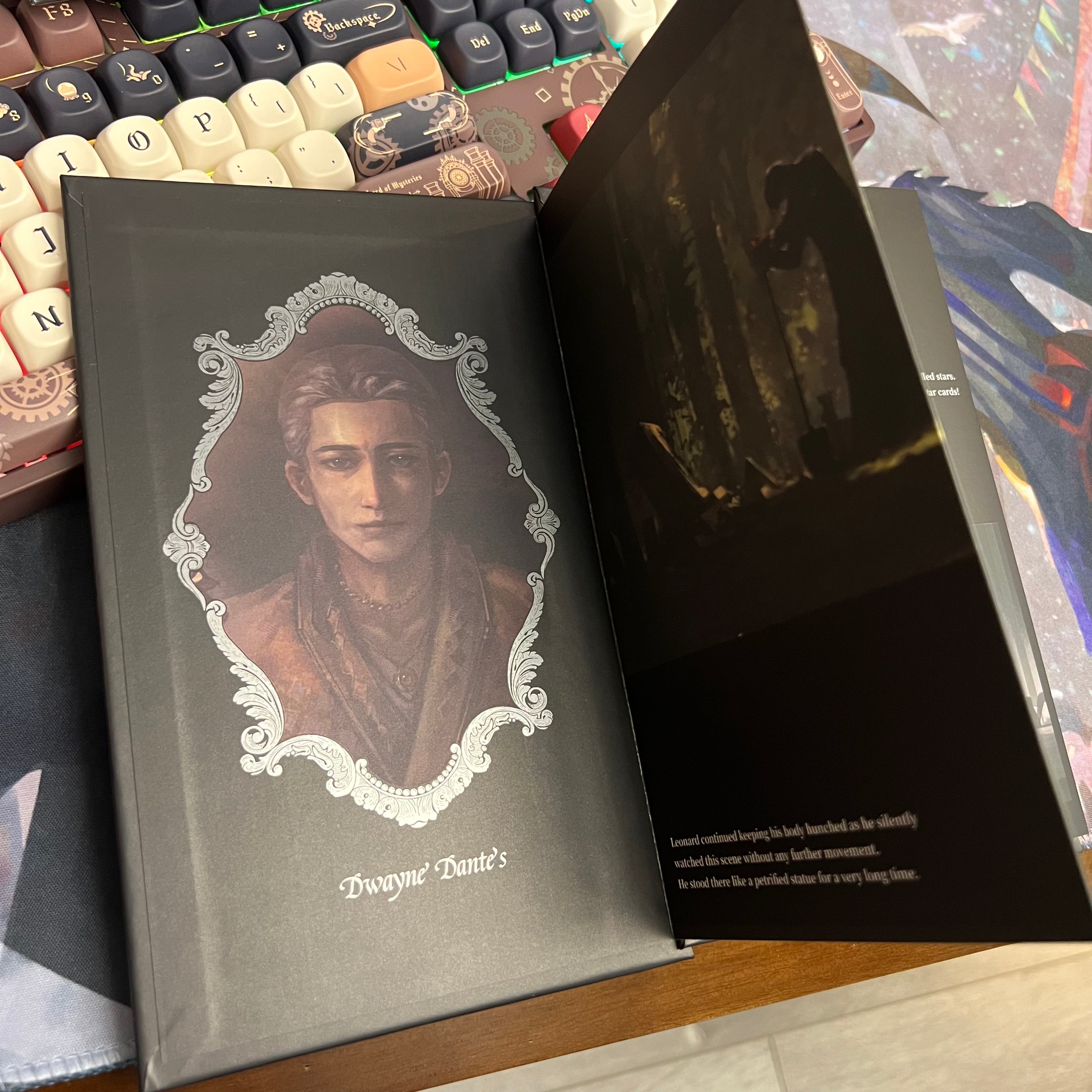 LOTM Fold-out Artbook - Lord of Mysteries Premium Collectible Art Book