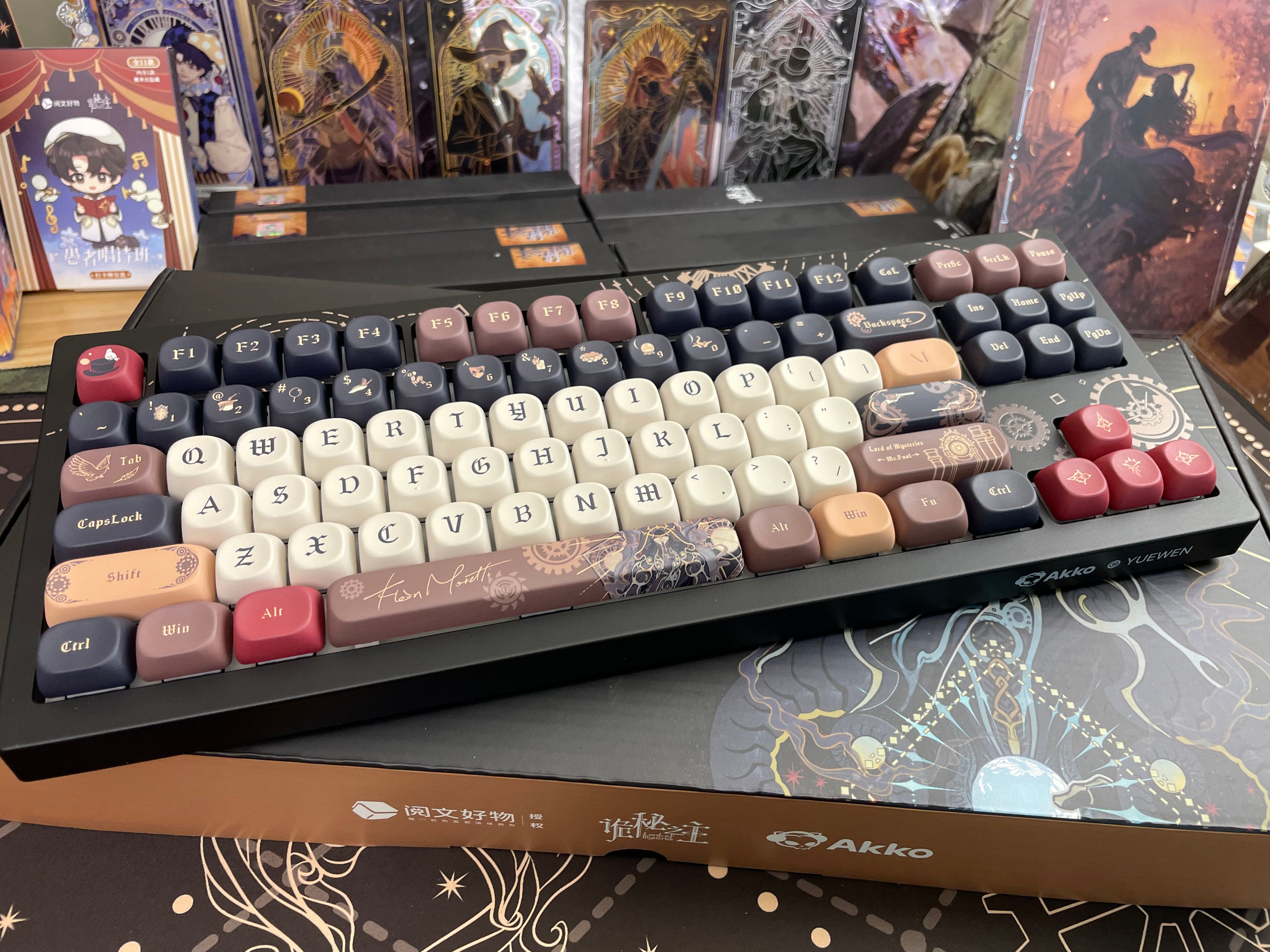 Akko x Lord of the Mysteries Limited Gift Box Bundle | Keyboard