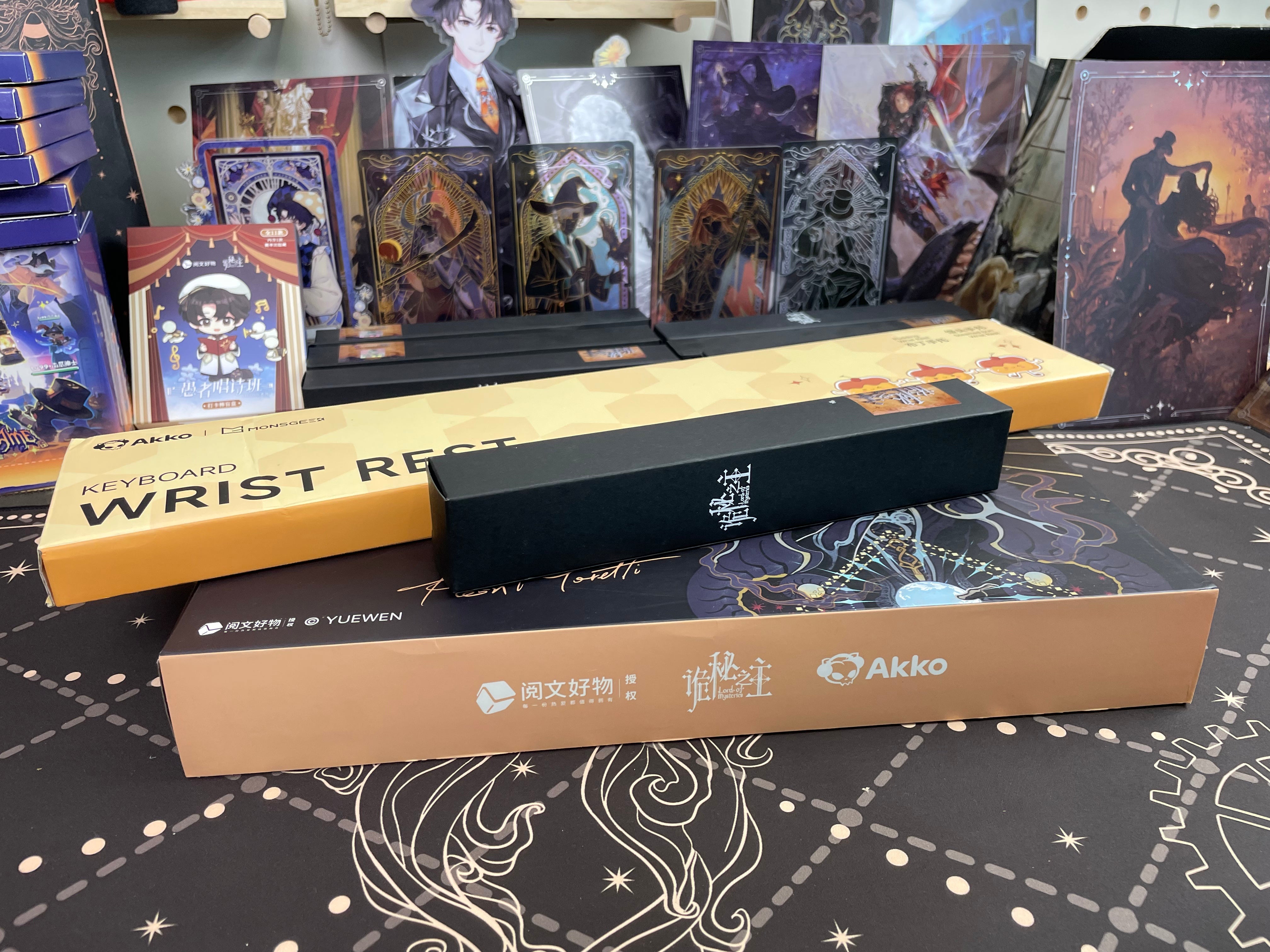 Akko x Lord of the Mysteries Limited Gift Box Bundle | Keyboard
