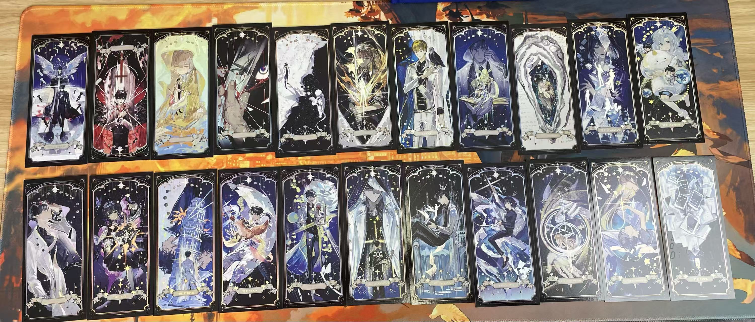 Omniscient Reader's Viewpoint | The Fool's Journey Tarot Set (Art Book + 22 Tarot Cards)