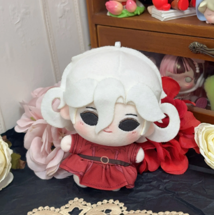 Identity V | Bloody Queen Mary Plush Doll (3.94 in)