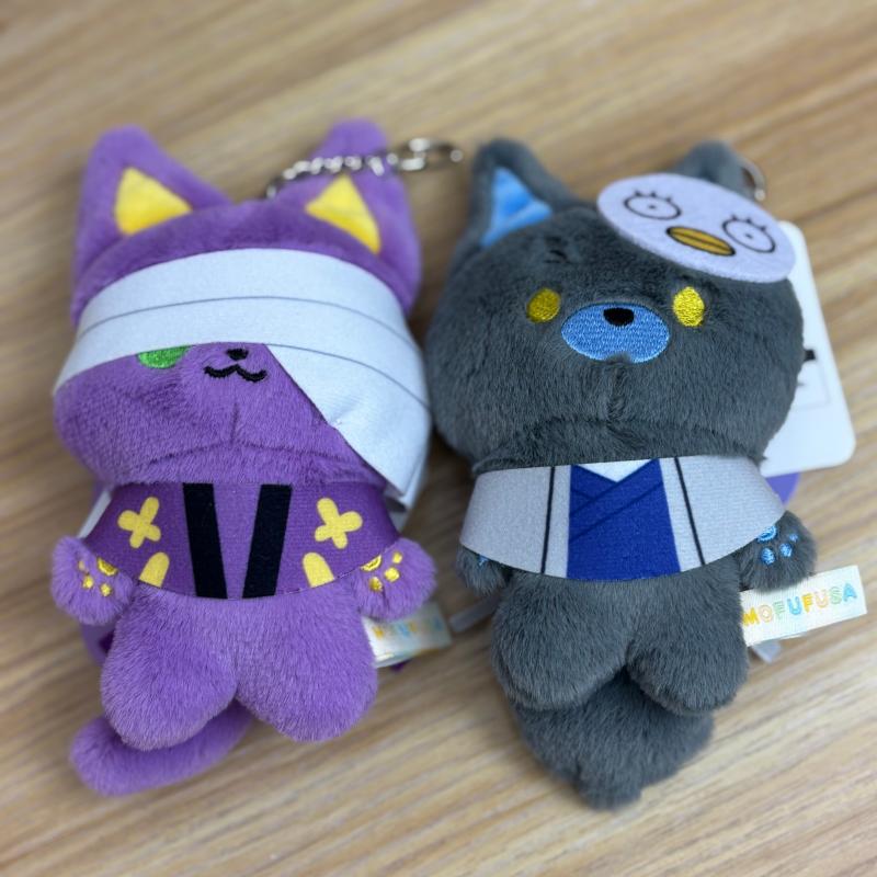 Adorable Gintama MOFUFUSA series plush mascot keychain. Soft, collectible anime charm featuring your favorite characters. Official merchandise.