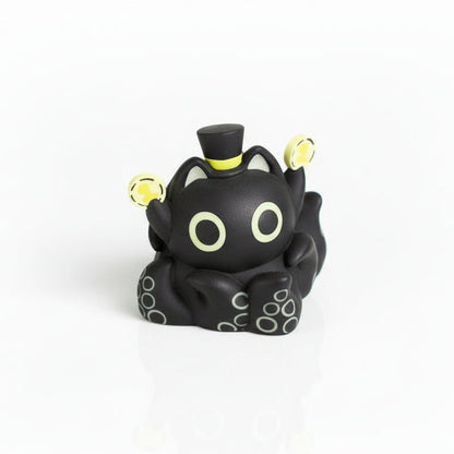 Lord of the Mysteries Klein Cat Holding Gold Bar Keycap