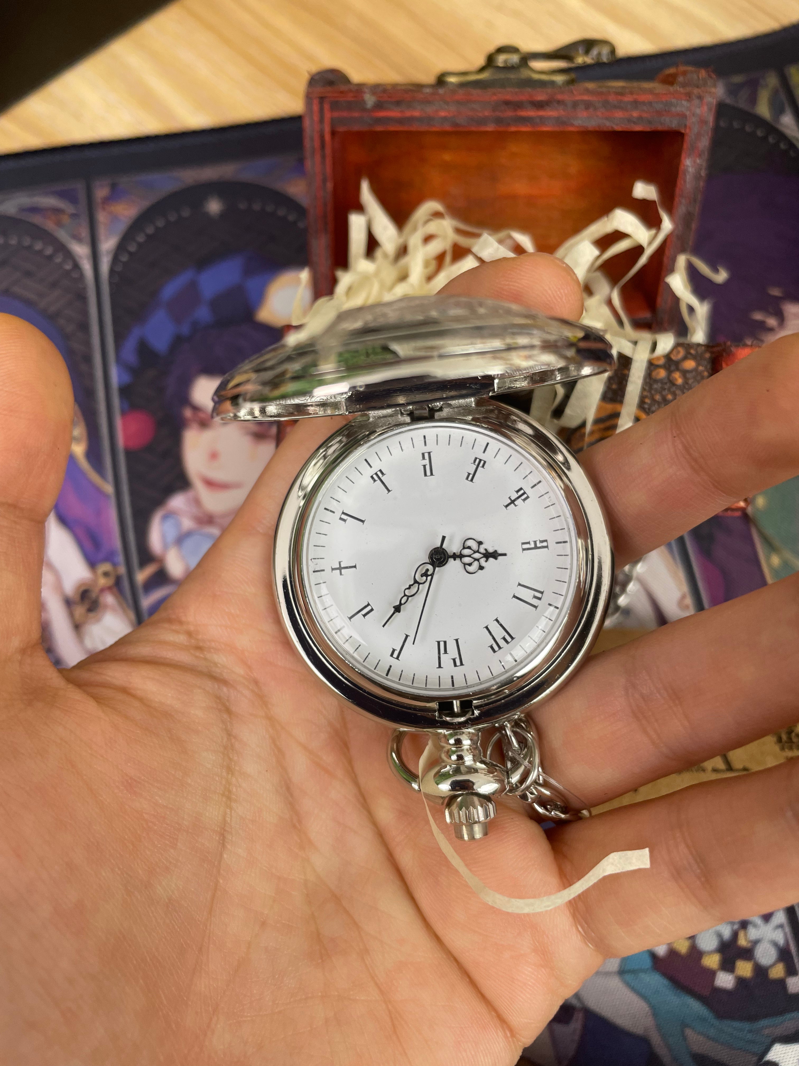 [Official] Lord of the Mysteries | Klein's Pocket Watch Silver Vintage Collectible