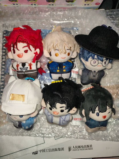 Xia Fei Yingdu Arc magnetic pocket plush